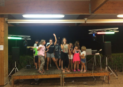 Karaoke en Piscinas de BURLADA