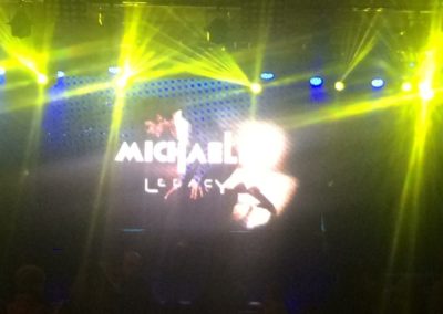 Montaje e iluminación con Tributo a MIKEL JACKSON