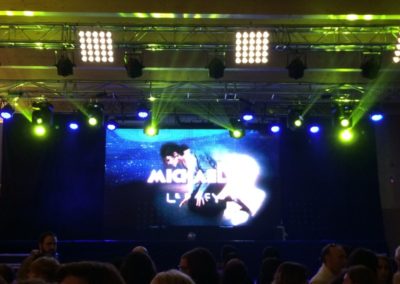 Montaje e iluminación con Tributo a MIKEL JACKSON